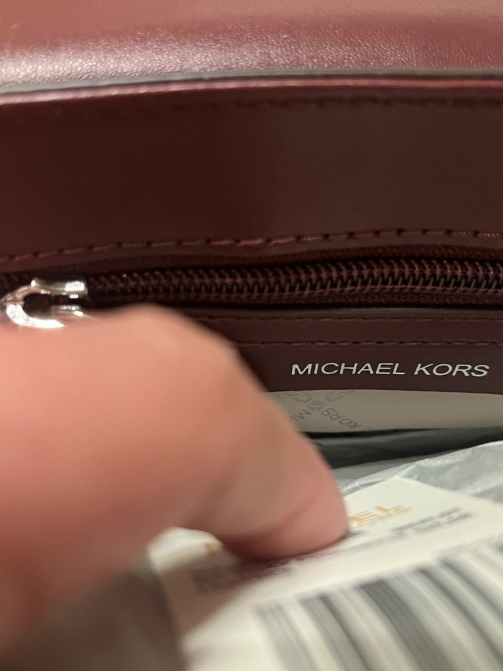 Michael Kors Pink Leather Shoulder Bag with Chain Strap - Picture 3 of 6